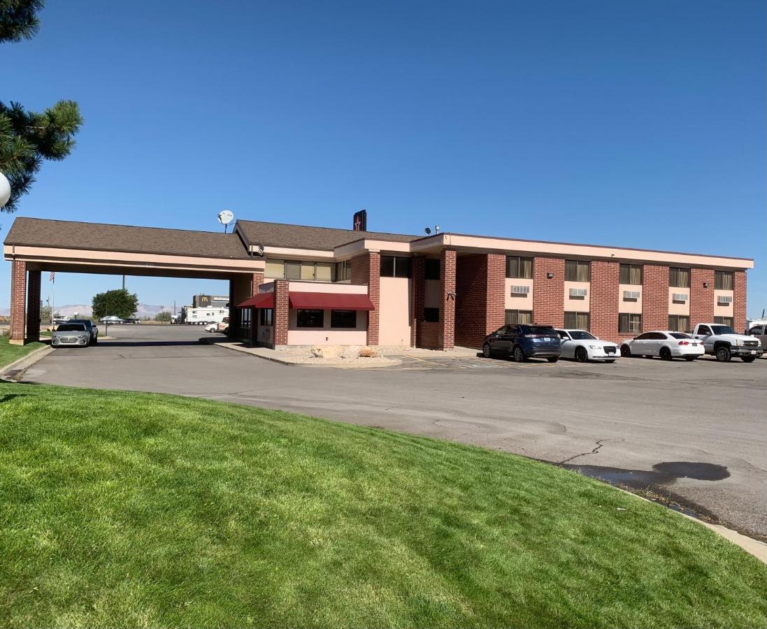 Oquirrh Mountain Inn Tooele Ngoại thất bức ảnh